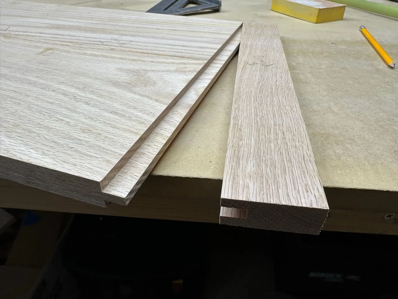 Bottom trim